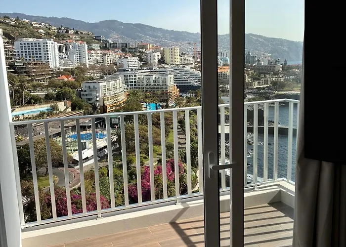 Seascape Penthouse - Special Places Апартаменты